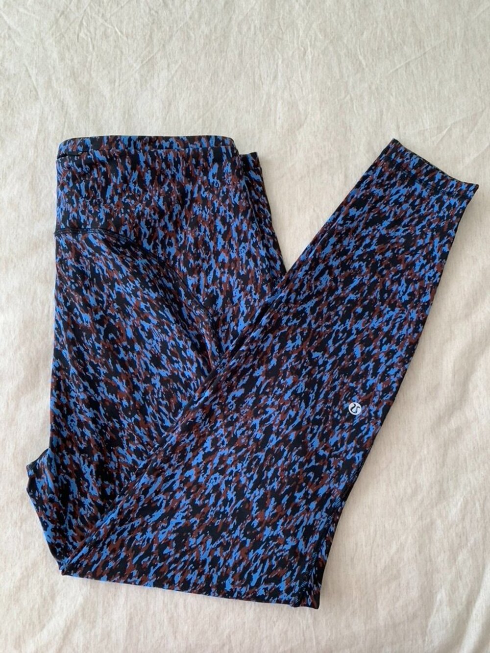 Lululemon NWOT Swift Speed high rise tight 28” legging Size 16